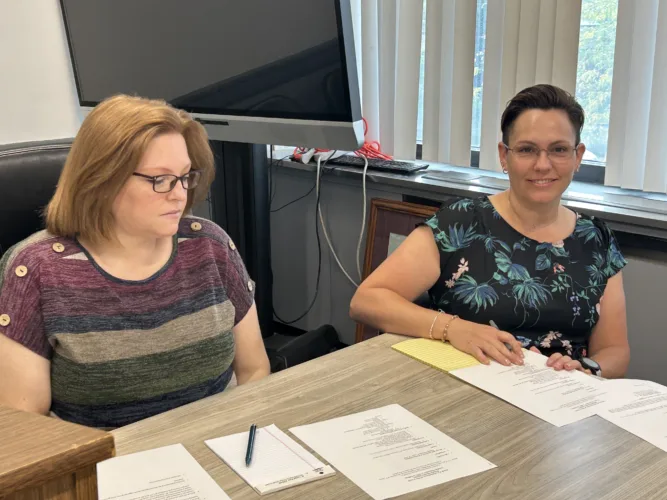 Ohio County Needs Poll Workers